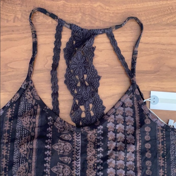 O’Neill summer scrappy tank NWT - Picture 2 of 4